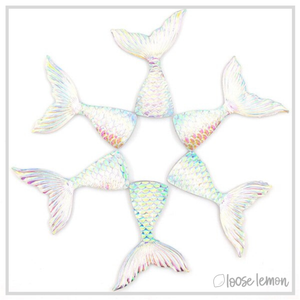Resin Mermaid Tails x 6 White | Color 8