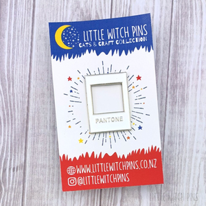 Pantone Frame (Silver)