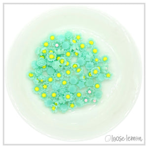 Mini Resin Flowers | Mint