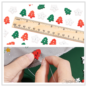 Holiday Buttons x 9 | Red Tree