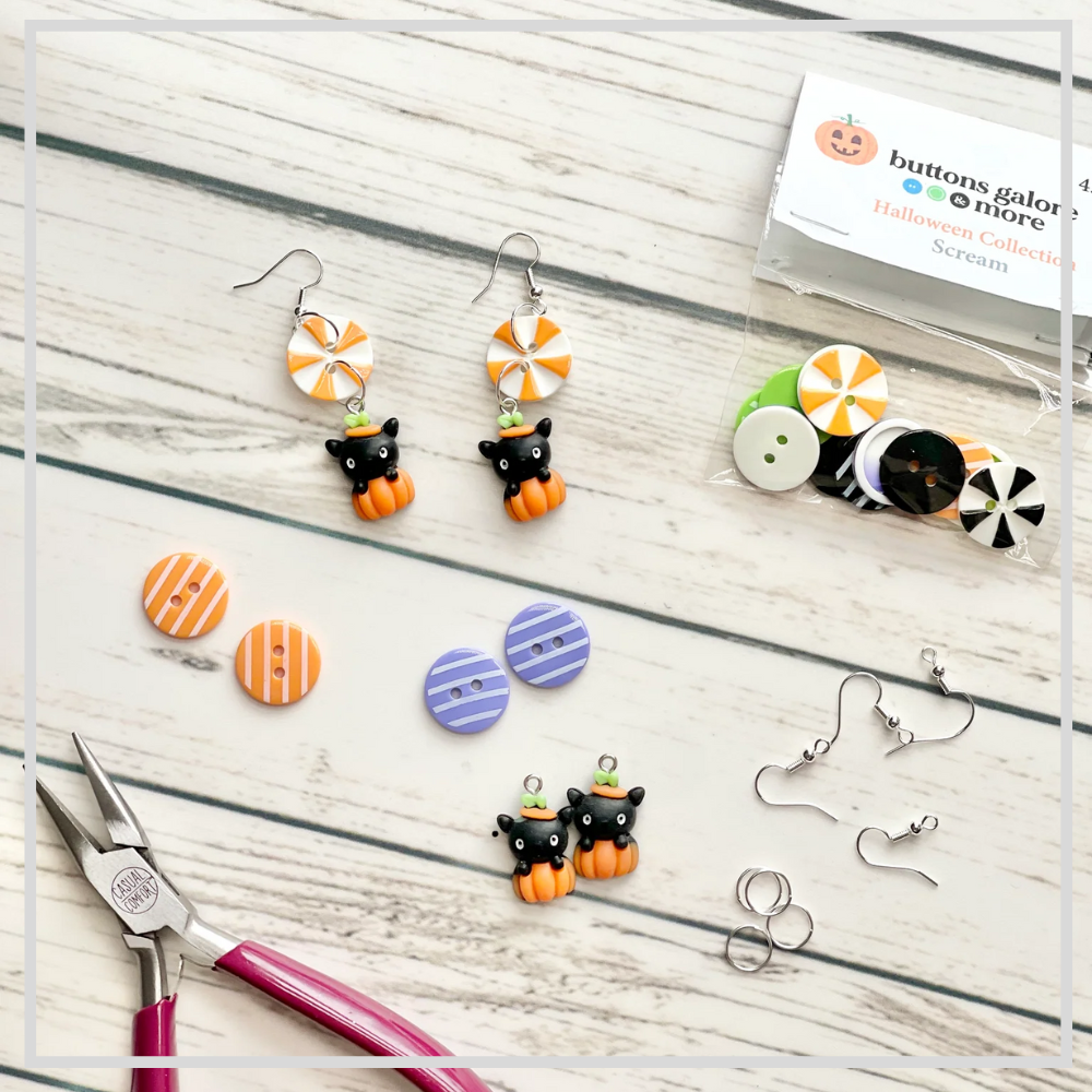 Halloween Buttons x 9 | Carved Pumpkins (Buttons Galore & More)