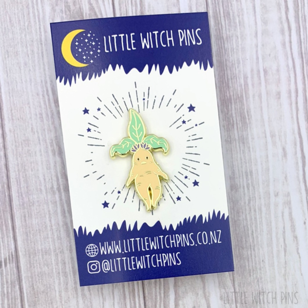 HP ENAMEL PIN | COVER YOUR EARS!