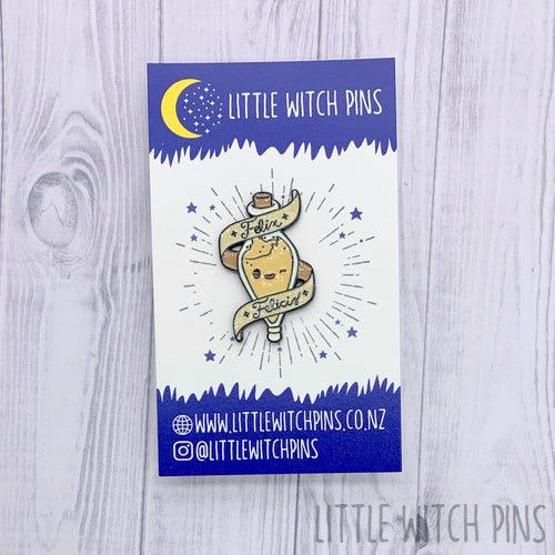 HP ENAMEL PIN | CUTE LUCK POTION