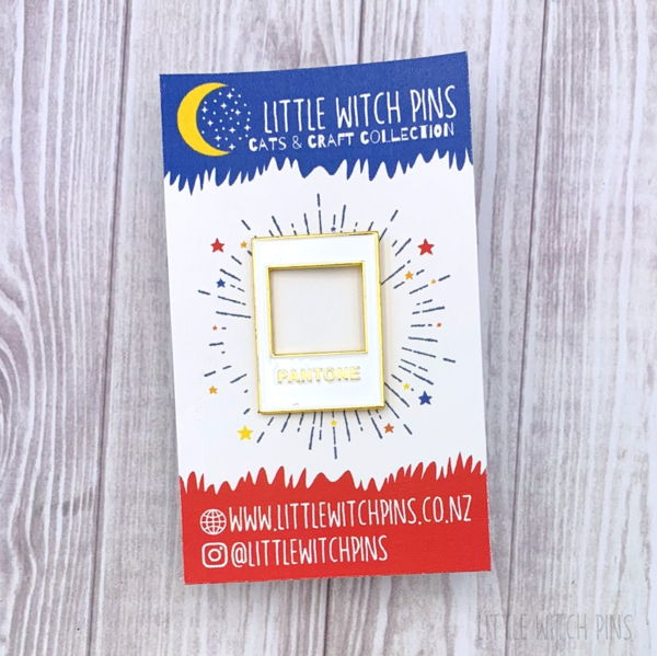 Pantone Frame (Gold)